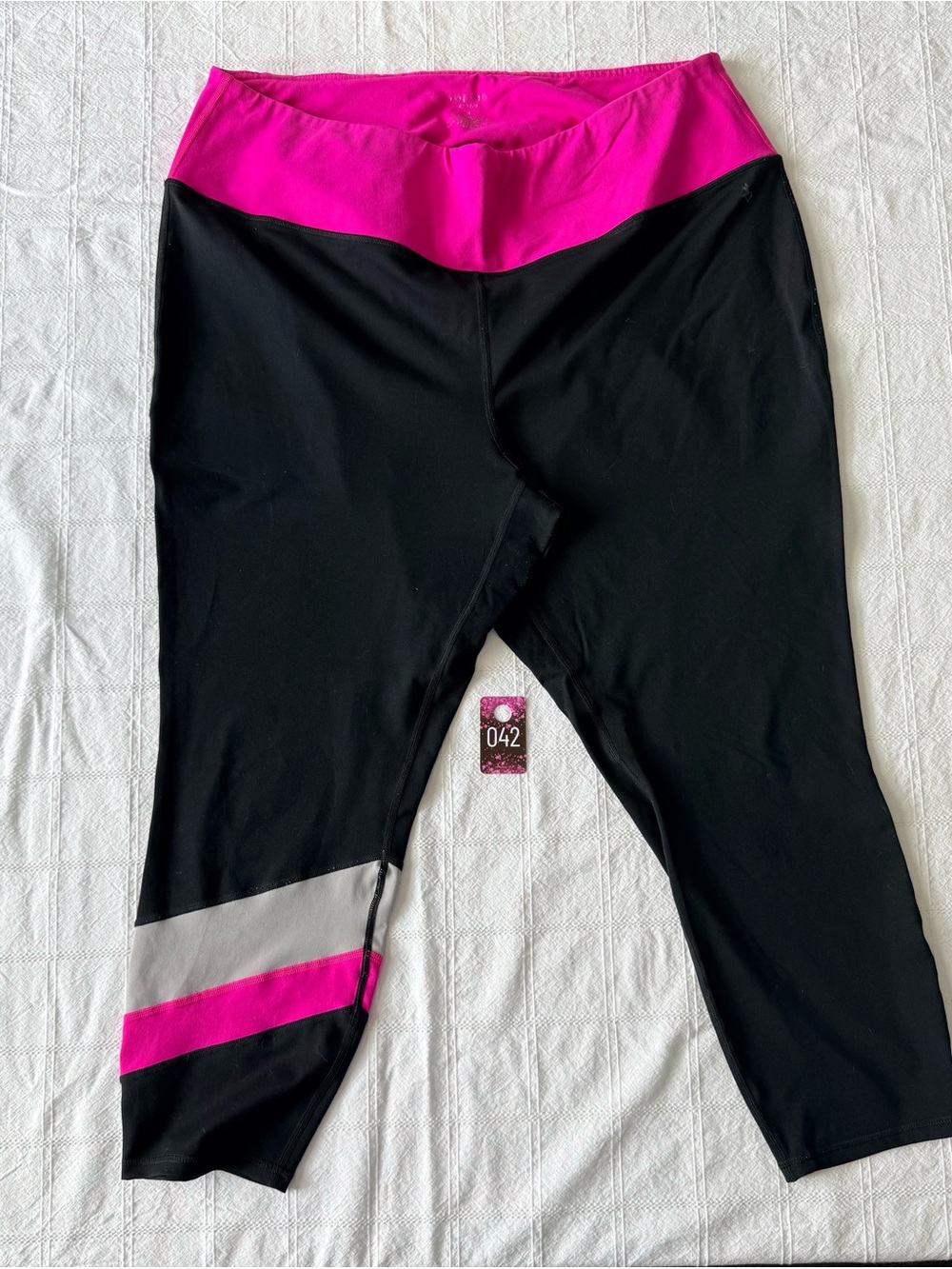 Torrid Black Capri Leggings with Pink Waistband